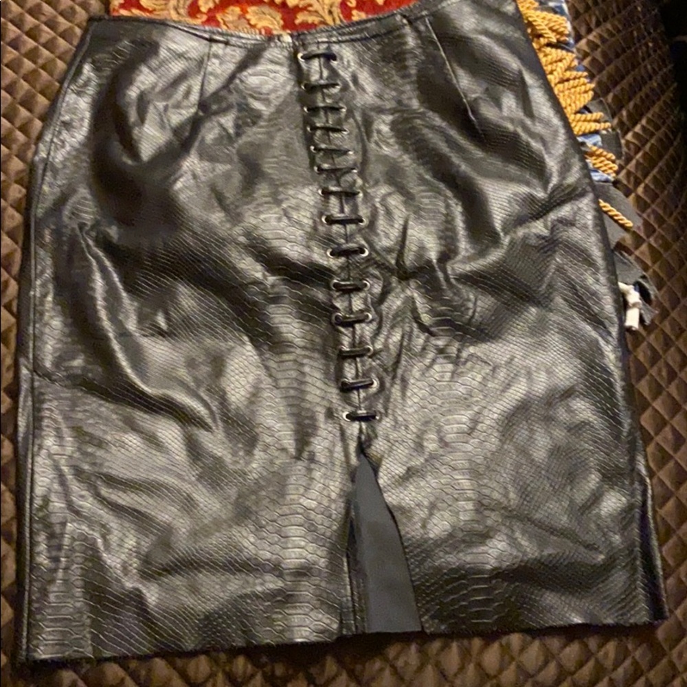 Faux leather skirt! Cute!
